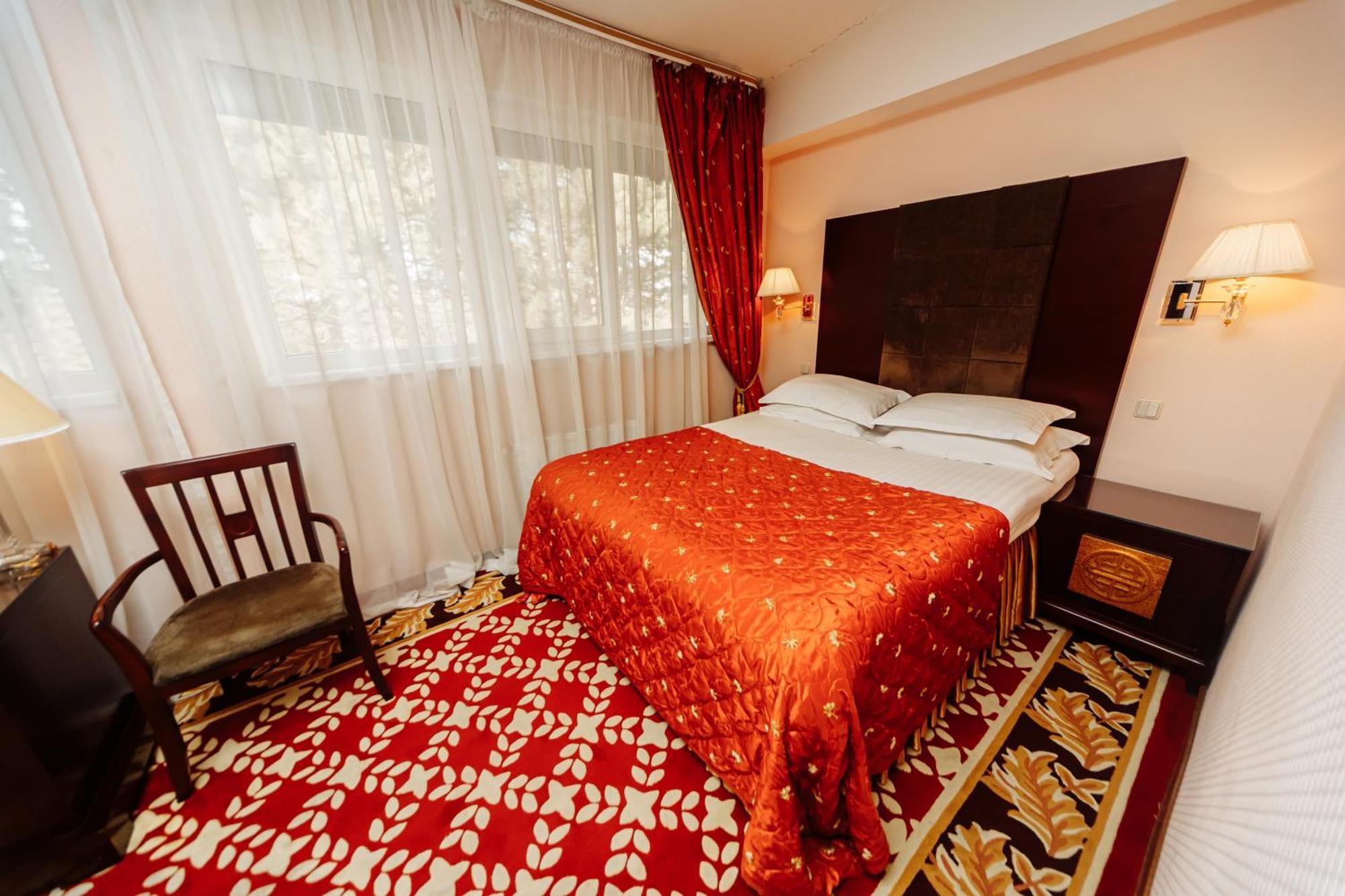 Hotel Royal Park Chisinau Eksteriør bilde